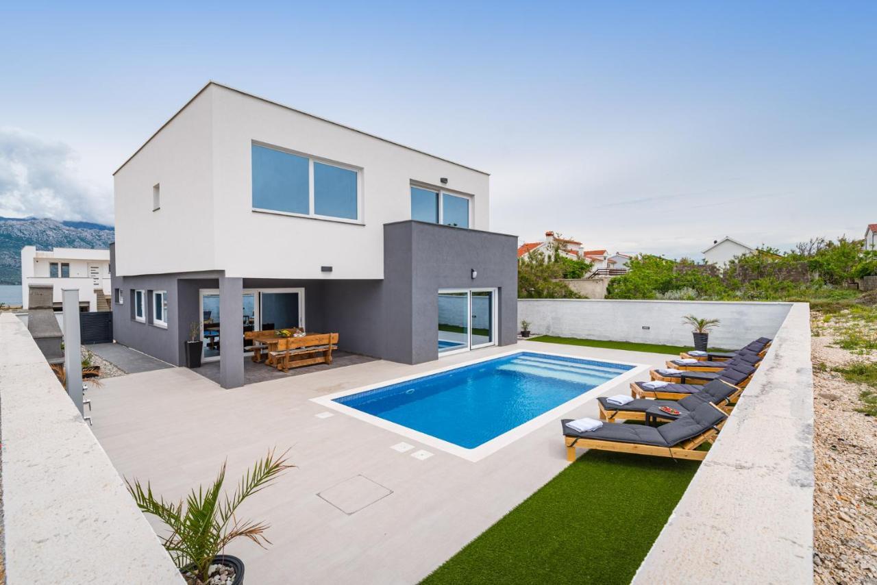 Luxury Villa Noemi Razanac Exterior photo